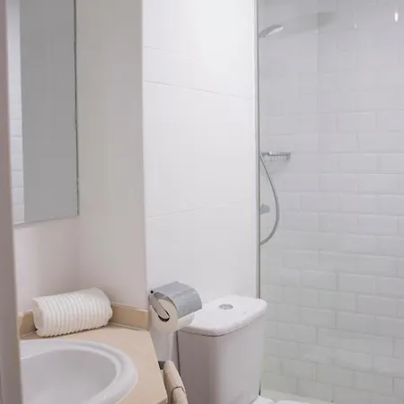 Atlantic Garden & Surf 168